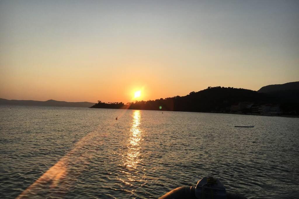 Magnifique Studio A 50M De La Plage De Cavaliere - Studio Tamarindo Le Lavandou Εξωτερικό φωτογραφία